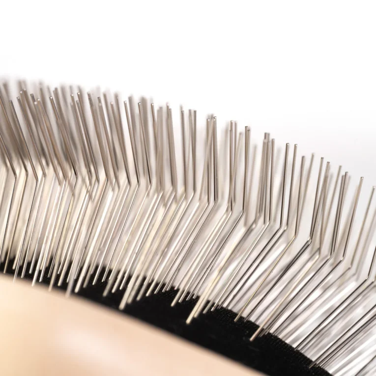 Krbn_Slicker_Brush_Detail_V3__15084.1704477587.1280.1280_1280x1280