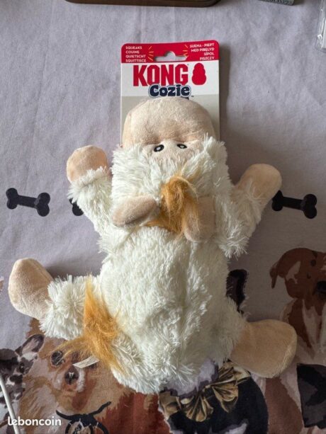 Kong Cozie Naturals Sheep